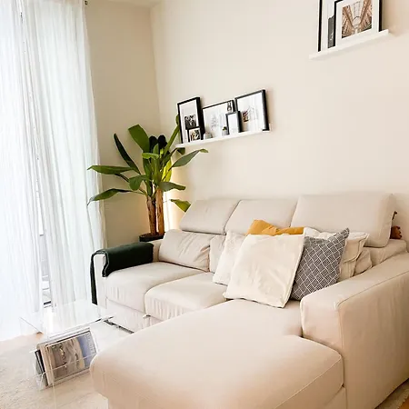 Apartment New Quiet And Design In The Heart Of Milan