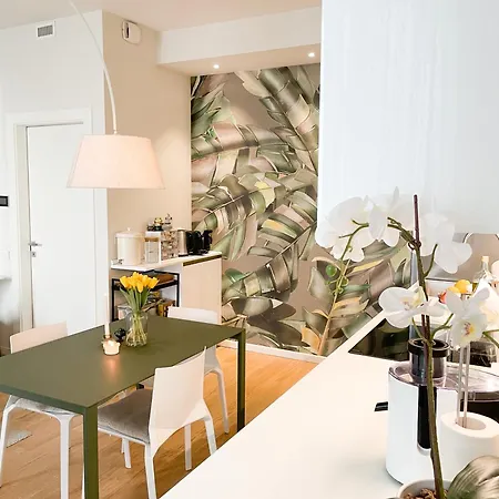 New Quiet And Design In The Heart Of Milan